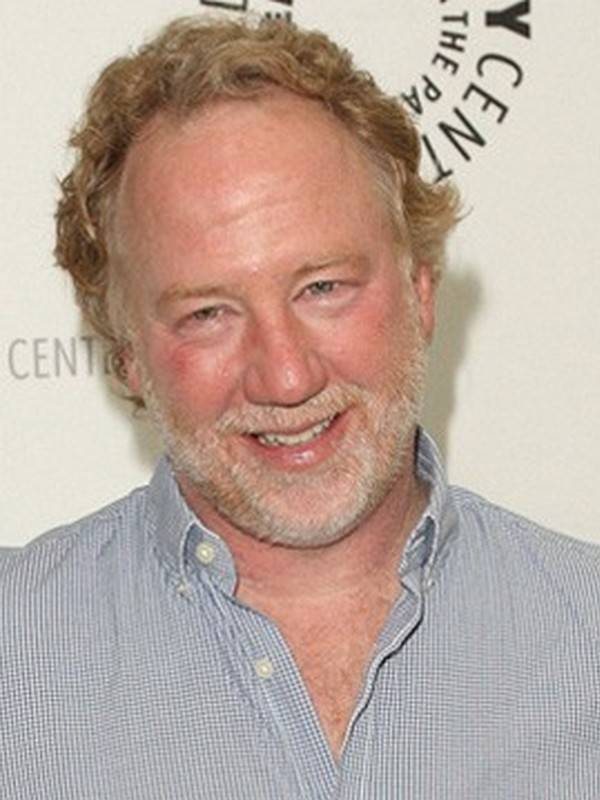 Timothy Busfield height